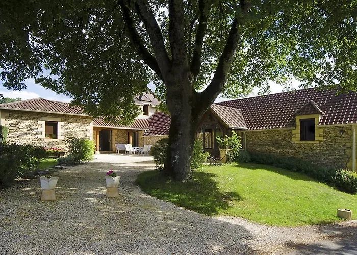 La Table Du Chaffour Saint-Geniès-Bellevue