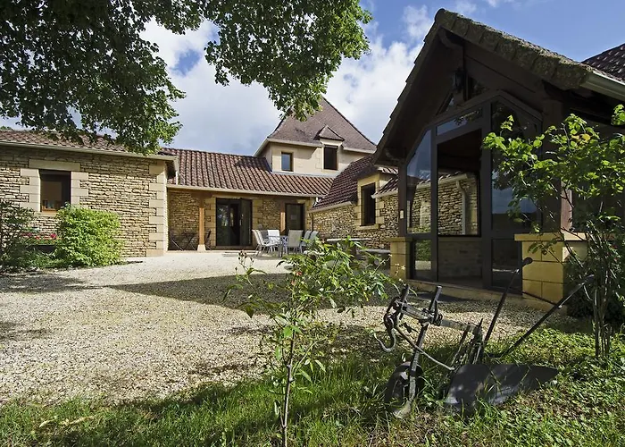 La Table Du Chaffour Saint-Geniès-Bellevue