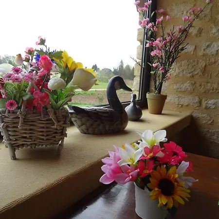 La Table Du Chaffour Bed & Breakfast Saint-Geniès-Bellevue